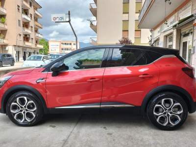 Renault Captur TCe 100 CV GPL Intens UNICO PROPRIETARIO Rosso usata Cassino