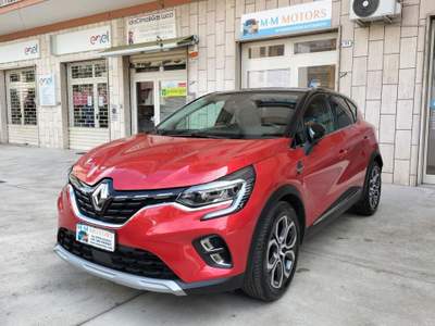 Renault Captur TCe 100 CV GPL Intens UNICO PROPRIETARIO Rosso usata Cassino