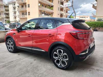 Renault Captur TCe 100 CV GPL Intens UNICO PROPRIETARIO Rosso usata Cassino