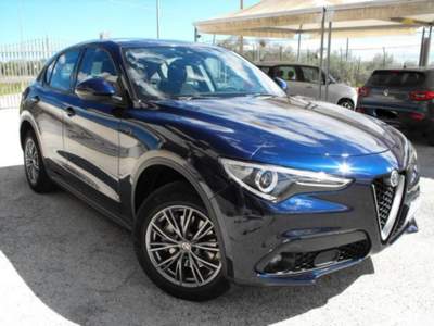 Alfa Romeo Stelvio 2.2 Turbodiesel 210 CV AT8 Q4 Business Blu/Azzurro usata Villasmundo