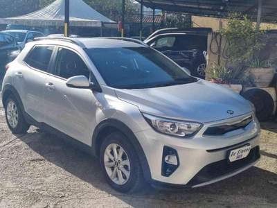 Kia Stonic 1.4 MPI EcoGPL Style Argento usata Roccapiemonte