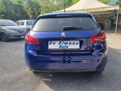 Peugeot 308 BlueHDi 100 S&S Business Blu/Azzurro usata Roccapiemonte