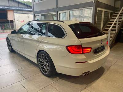 BMW Serie 5 520d d Touring 184CV BI-XENO SED.ELETTRICI MEMORY NAVI Bianco usata POTENZA