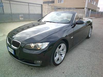 BMW Serie 3 325d d Cabrio Futura KM 100600 Nero usata Montemesola