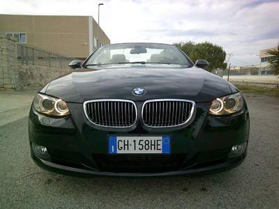 BMW Serie 3 325d d Cabrio Futura KM 100600 Nero usata Montemesola