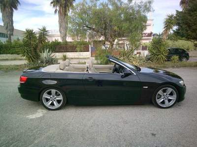 BMW Serie 3 325d d Cabrio Futura KM 100600 Nero usata Montemesola