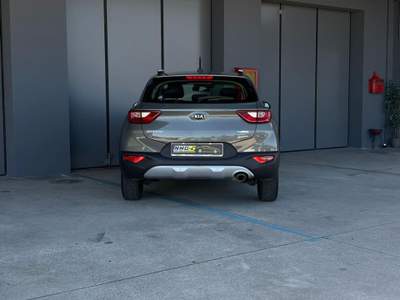 Kia Stonic 1.0 T-GDi 100 CV MHEV iMT Style Grigio usata Monselice