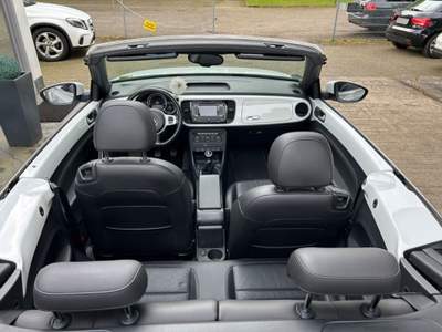 Volkswagen Maggiolino Cabrio 1.2 TSI Cup Bianco usata Castelnuovo Rangone