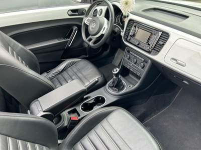 Volkswagen Maggiolino Cabrio 1.2 TSI Cup Bianco usata Castelnuovo Rangone