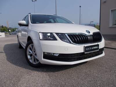 Skoda Octavia 1.6 TDI SCR 115 CV Wagon Executive Bianco usata SAN VENDEMIANO