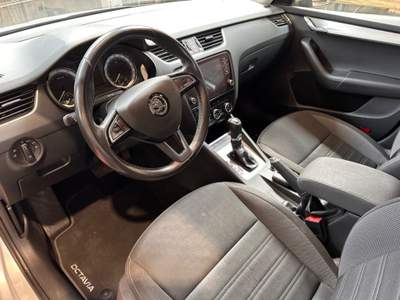 Skoda Octavia 1.5 DSG Wagon Executive G-Tec Grigio usata Oderzo