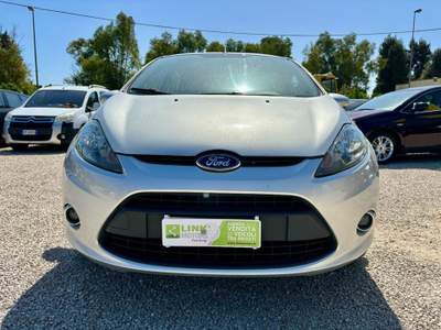 Ford Fiesta 1.4 5 porte Bz.- GPL Titanium Grigio usata Lecce