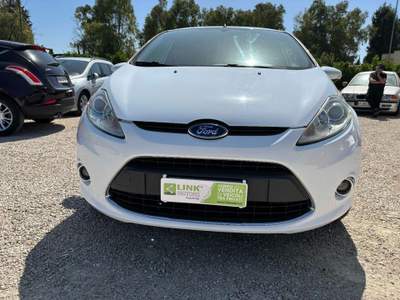 Ford Fiesta 1.2 82 CV 5 porte Titanium Bianco usata Lecce