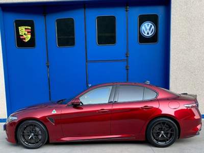 Alfa Romeo Giulia 2.9 T V6 AT8 Quadrifoglio ROSSO ELKANN MY20 Lilla usata Pisogne
