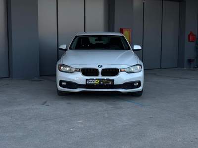 BMW Serie 3 318d d Business Advantage aut. Bianco usata Monselice