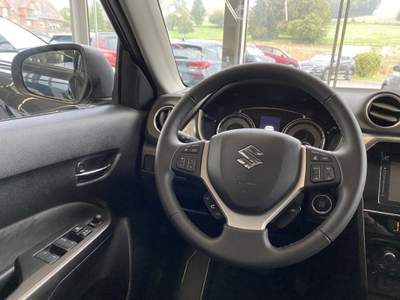 Suzuki Vitara 1.4 Hybrid A/T 4WD AllGrip Top Nero usata Castelnuovo Rangone