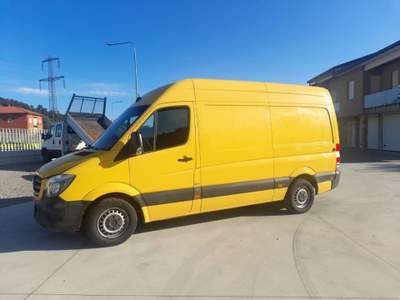 Mercedes-Benz Sprinter F37/35 311 CDI TN Furgone Pro Giallo usata Mozzo