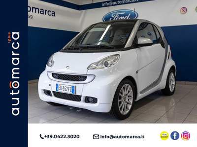 Smart ForTwo 1000 52 kW MHD coupé pulse Bianco usata Silea