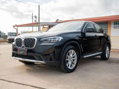 BMW X4 Xdrive20d mhev 48V auto Nero usata Ispica