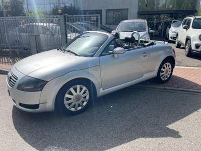 Audi TT Roadster 1.8 T 20V 150 CV cat Argento usata Opera