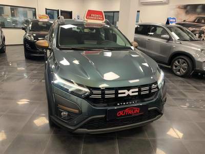 Dacia Sandero Stepway 1.0 TCe ECO-G Extreme Up Verde usata Iglesias