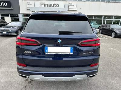 BMW X5 xDrive30d 48V xLine Blu/Azzurro usata Ceppaloni