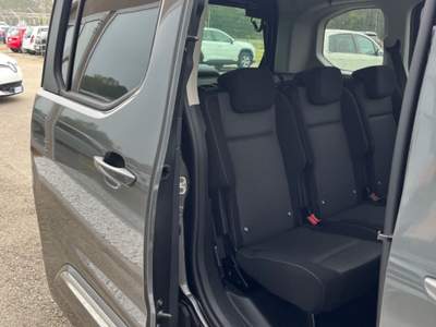 Toyota Proace 1.5D 100 CV S&S Short Executive Blu/Azzurro usata Scandiano