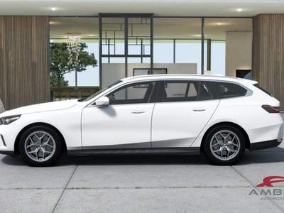 BMW Serie 5 520 Serie 5 d xDrive Touring Bianco usata Corciano