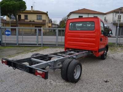 Iveco Daily 35C13 BTor 2.3 HPT TELAIO PARI AL NUOVO Rosso usata COMACCHIO