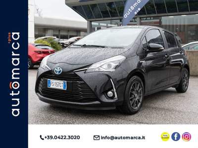 Toyota Yaris 1.5 Hybrid 5 porte Cool Nero usata Silea