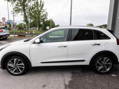 Kia Niro 1.6 GDi DCT HEV Urban Bianco usata Silea