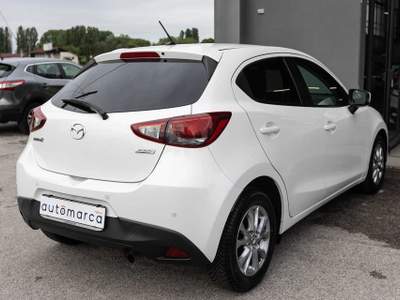 Mazda 2 Mazda2 1.5 Skyactiv-G 90 CV Evolve Bianco usata Silea
