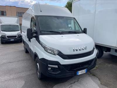 Iveco Daily Iveco daily passo medio 35q 2.3 hpt pm - tm Bianco usata Ancona