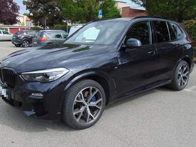BMW X5 i Blu/Azzurro usata Cerro al Lambro