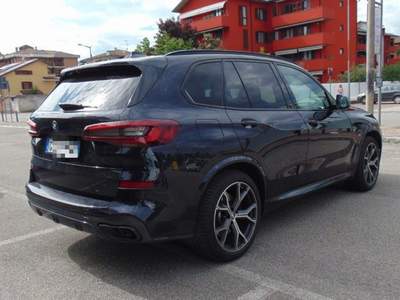 BMW X5 i Blu/Azzurro usata Cerro al Lambro