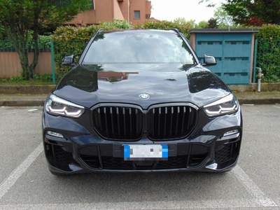 BMW X5 i Blu/Azzurro usata Cerro al Lambro