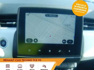 Renault Clio TCe 90 CV 5 porte Techno Grigio usata Sassari
