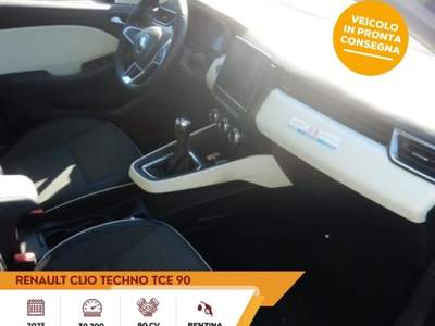 Renault Clio TCe 90 CV 5 porte Techno Grigio usata Sassari
