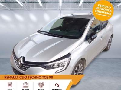 Renault Clio TCe 90 CV 5 porte Techno Grigio usata Sassari