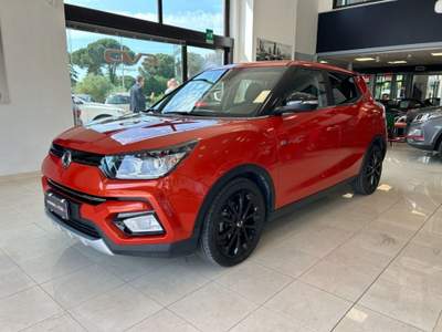 SsangYong Tivoli 1.6d 4WD Juice aut. Arancione usata Perugia