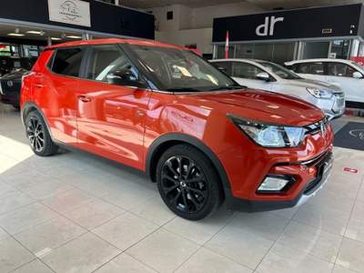 SsangYong Tivoli 1.6d 4WD Juice aut. Arancione usata Perugia