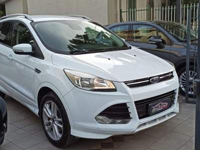 Ford Kuga 2.0 TDCI 180 CV S&S Powershift 4WD Titanium X Bianco usata Castrovillari