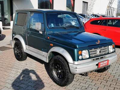 Suzuki Samurai 1.3i cat Berlina De Luxe S Verde usata Crema