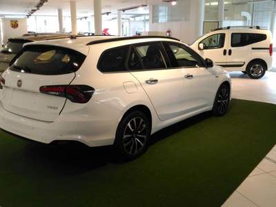 Fiat Tipo 1.5 Hybrid DCT 5 porte Bianco usata Mondovì