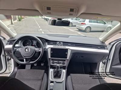 Volkswagen Passat 2.0 TDI Business BlueMotion Tech. Bianco usata Concesio