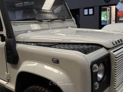 Land Rover Defender 90 Hard-Top *200CV a LIBRETTO* Bianco usata Bologna