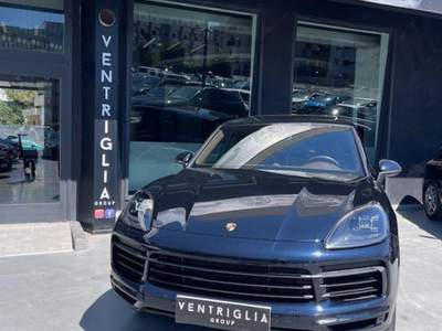 Porsche Cayenne 3.0 V6 E-Hybrid usata Taranto
