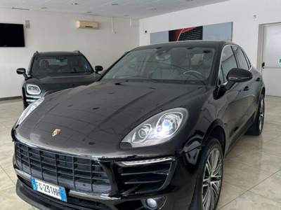 Porsche Macan 3.0 S Diesel Nero usata Castellammare di Stabia