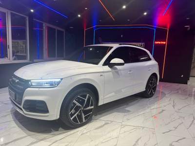 Audi Q5 quattro S tronic S line plus Bianco usata Maddaloni
