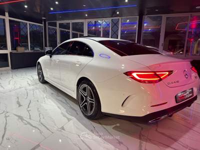 Mercedes-Benz CLS 4Matic Auto EQ-Boost Premium Plus Bianco usata Maddaloni
